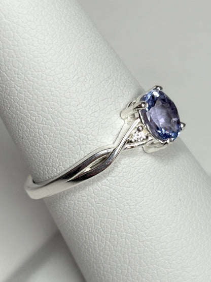 Tanzanite Solitaire Ring Sterling Silver size 7 - NewLifeJewelryVault