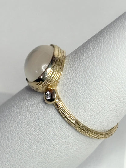 Moonstone and Diamond Ring East West Set 14k Gold size 6.5 - NewLifeJewelryVault