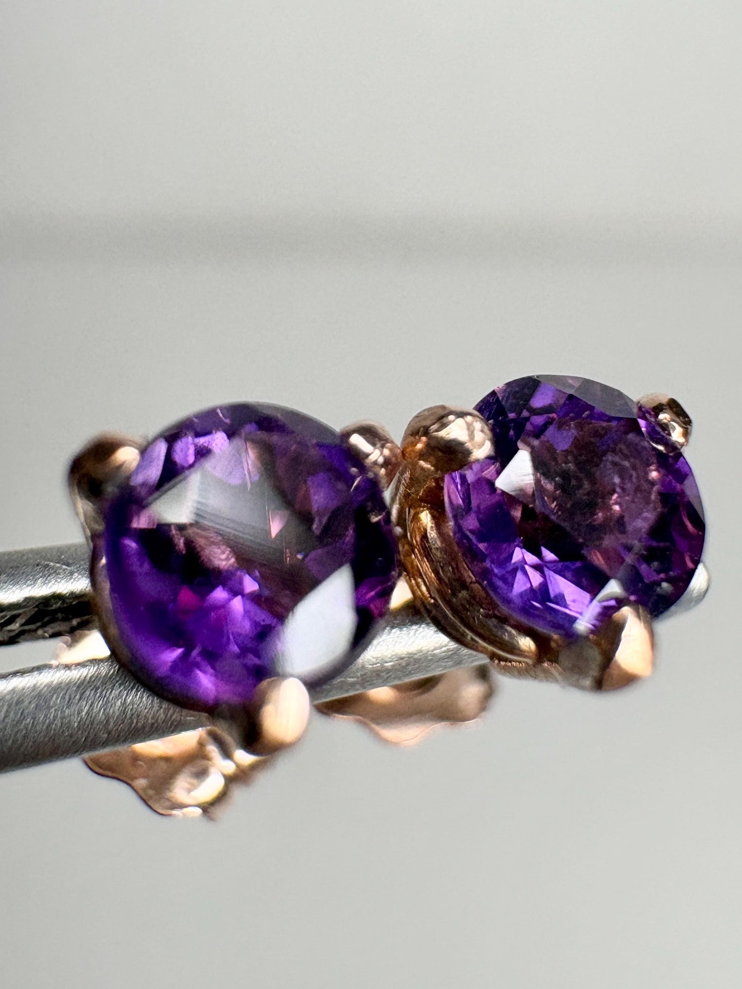 Amethyst Four Peaks Mine Arizona Stud Earrings in Rose Gold 4mm - NewLifeJewelryVault