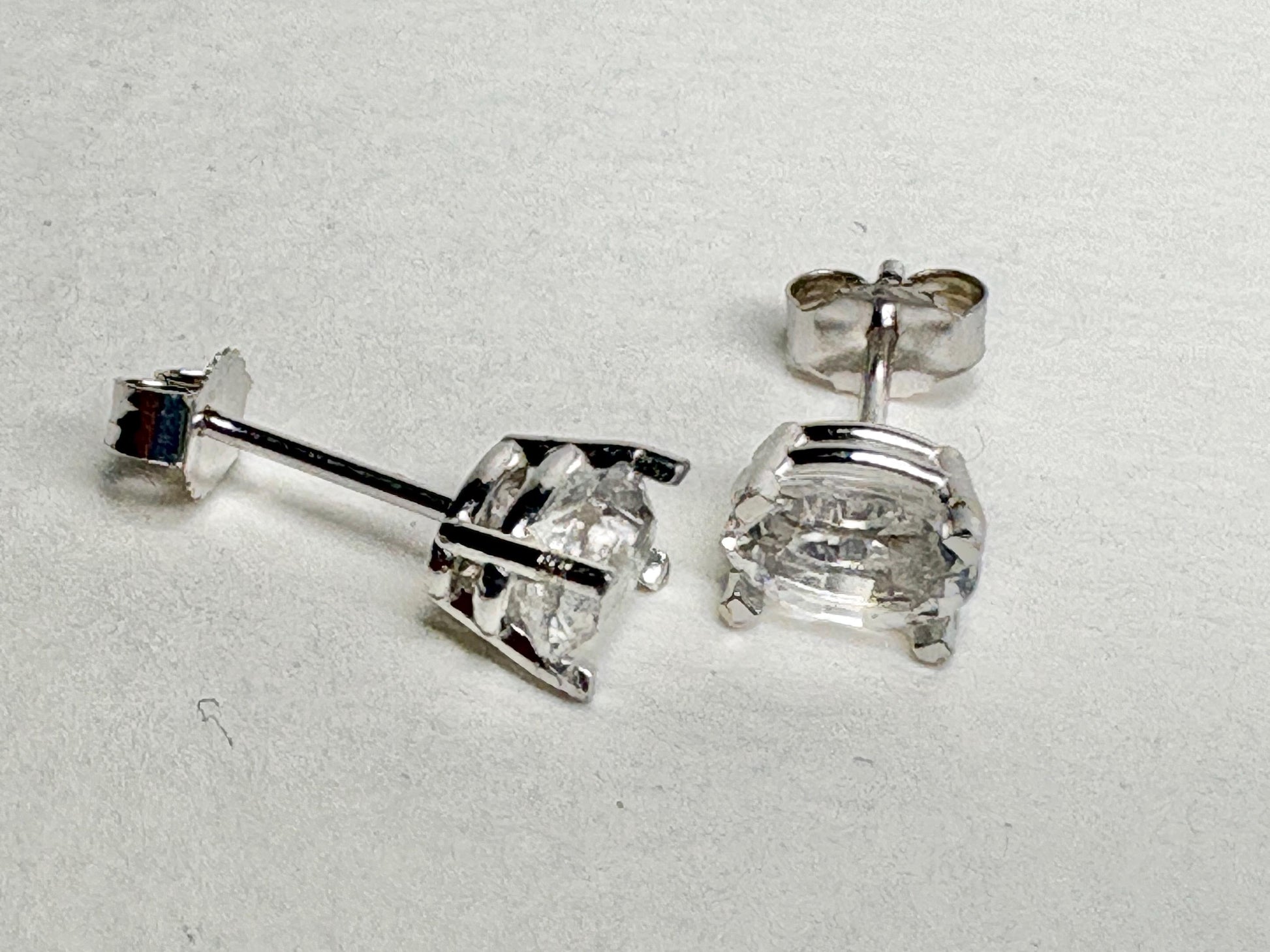 Petalite Stud Earrings 14k White Gold 6x4mm - NewLifeJewelryVault