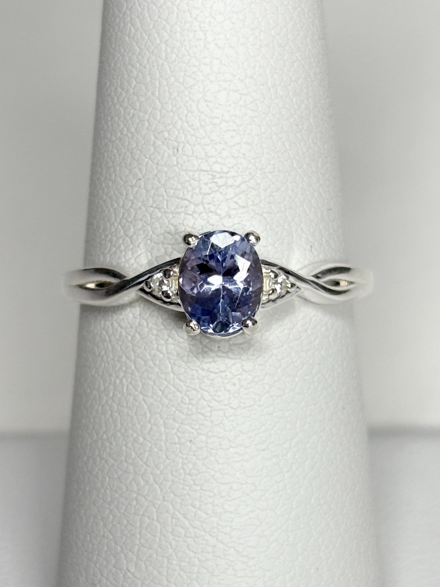Tanzanite Solitaire Ring Sterling Silver size 7 - NewLifeJewelryVault