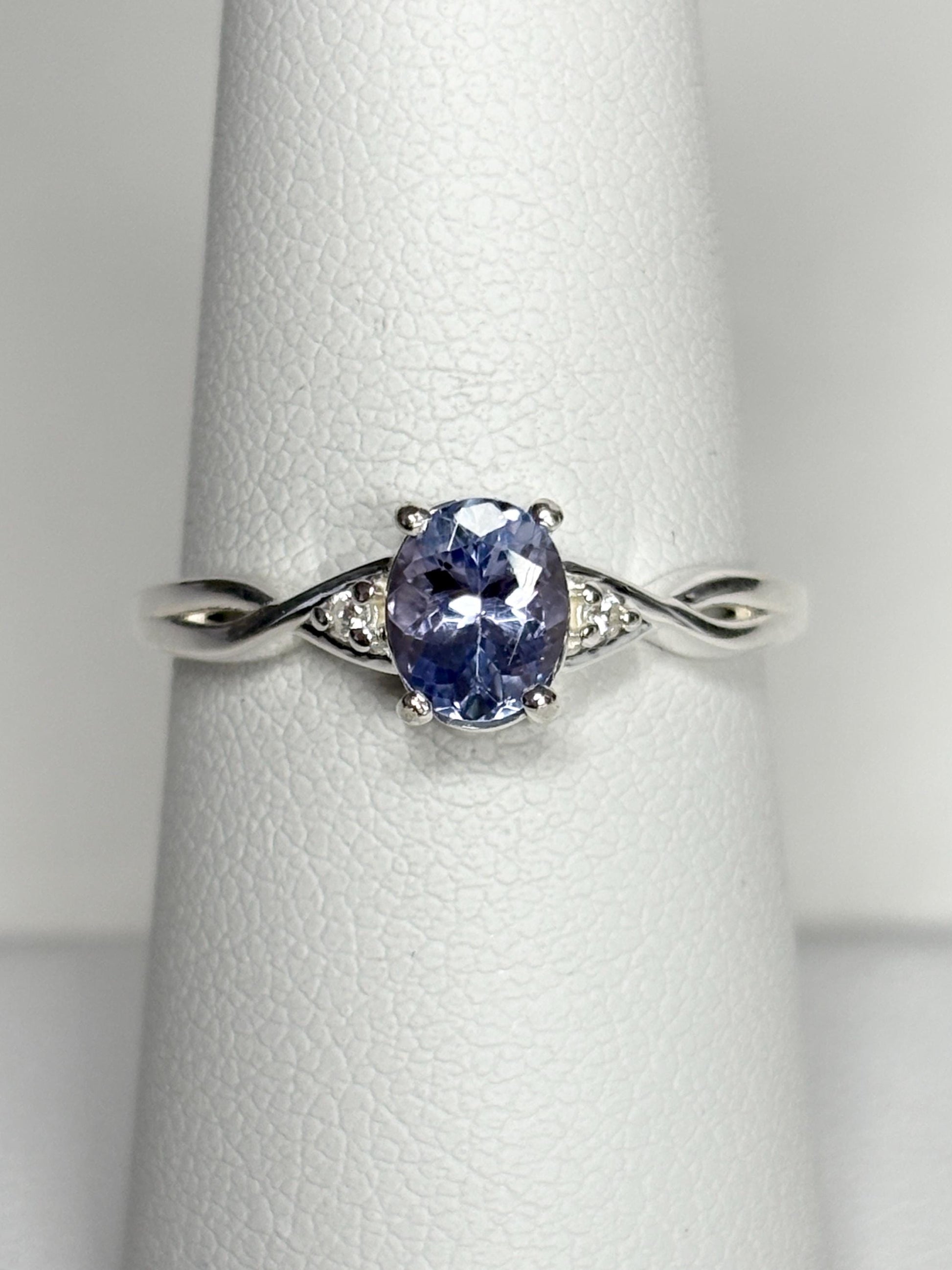 Tanzanite Solitaire Ring Sterling Silver size 7 - NewLifeJewelryVault