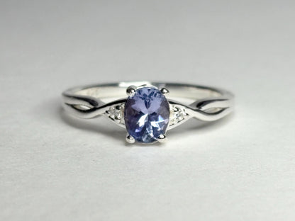 Tanzanite Solitaire Ring Sterling Silver size 7 - NewLifeJewelryVault
