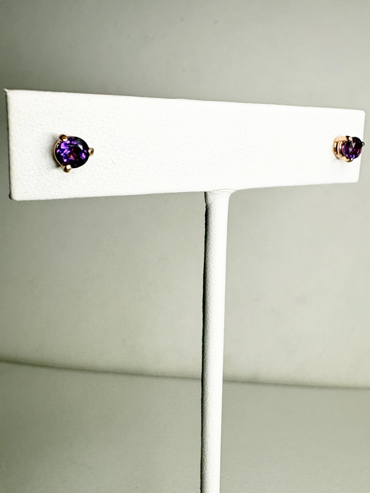 Amethyst Four Peaks Mine Arizona Stud Earrings in Rose Gold 4mm - NewLifeJewelryVault