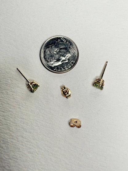 Demantoid Garnet Stud Earrings 14k Gold 4mm - NewLifeJewelryVault