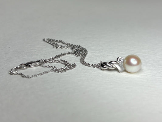 Akoya Cultured Pearl and Diamond Pendant Necklace Solid 14k Gold 18" - NewLifeJewelryVault