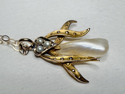 Art Nouveau Mississippi River Pearl Pendant in solid 10k Gold with Free Chain 18" - NewLifeJewelryVault
