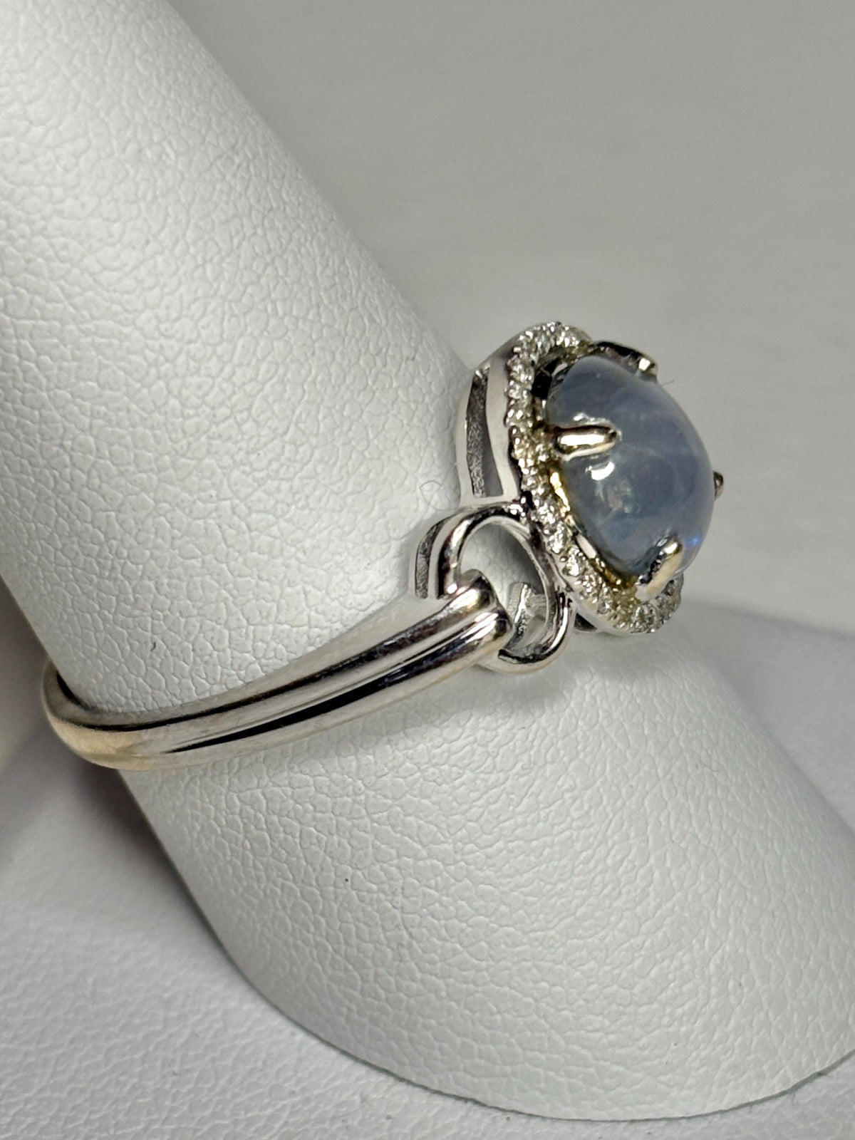 White Star Sapphire and Diamond Halo Ring Solid 14k White Gold size 9.25 - NewLifeJewelryVault
