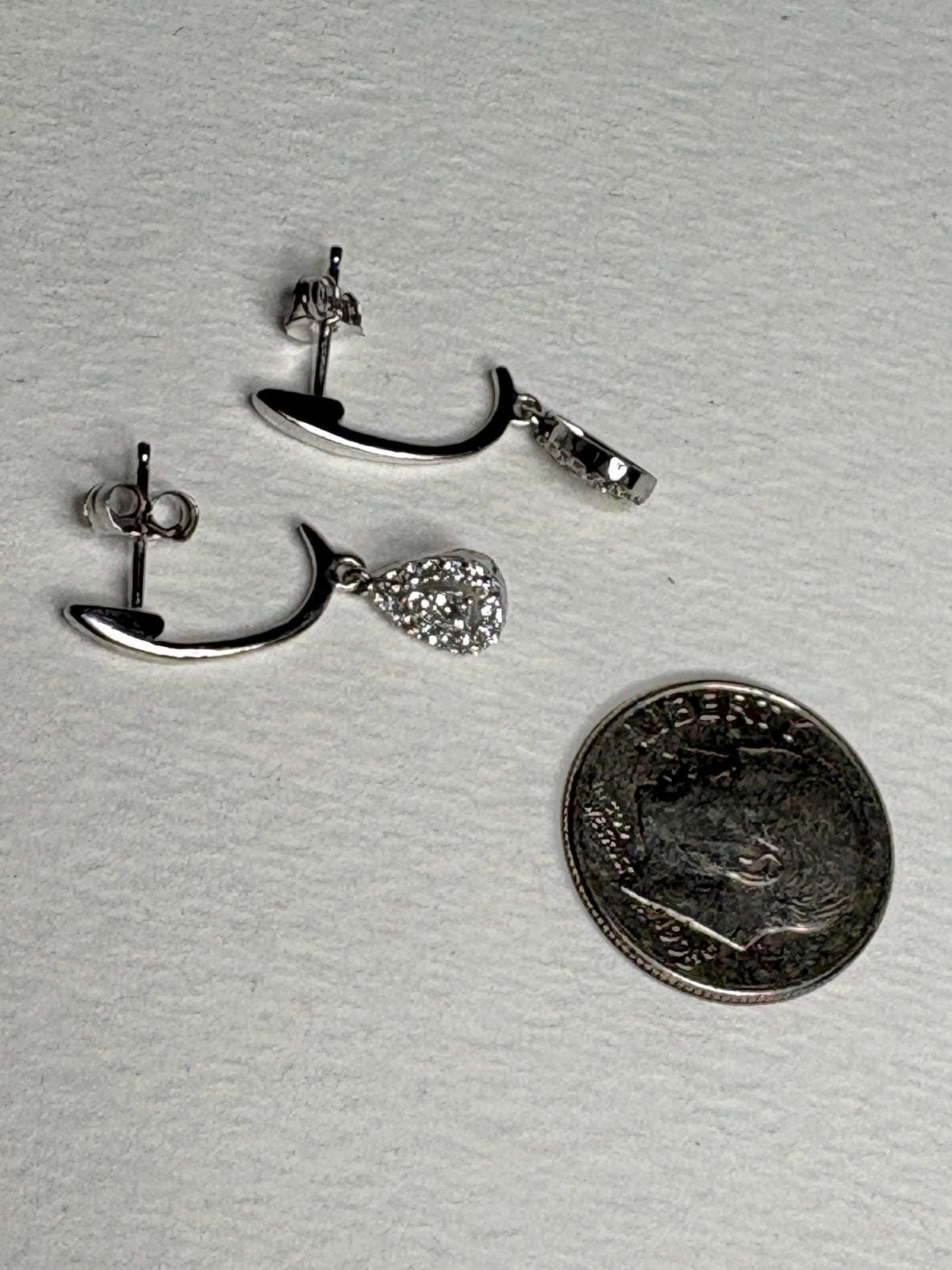 Tear Drop Dangle Drop Natural Diamond Earrings in 14k White Gold .25ctw - NewLifeJewelryVault