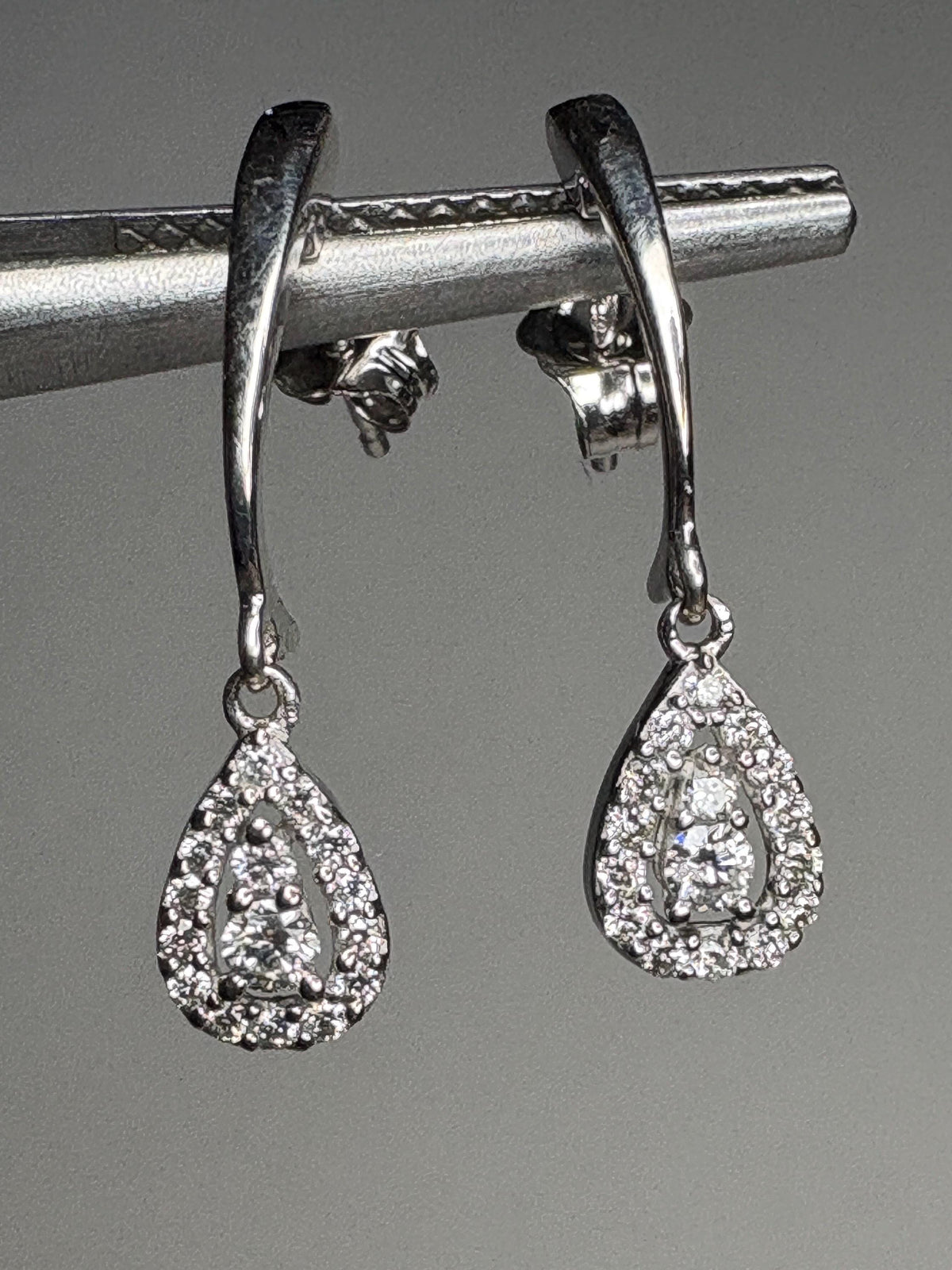 Tear Drop Dangle Drop Natural Diamond Earrings in 14k White Gold .25ctw - NewLifeJewelryVault