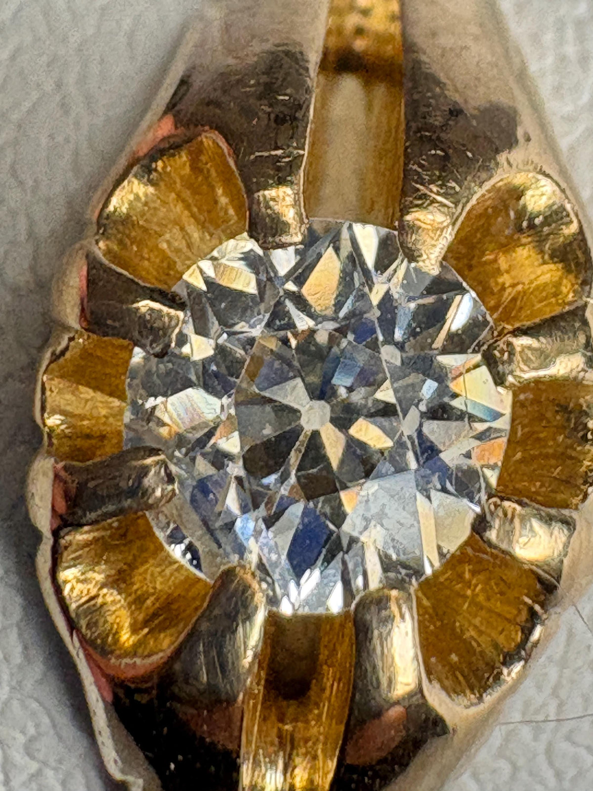 Victorian Old Mine Cut Diamond Belcher Ring Solid 18k Gold 18ct - NewLifeJewelryVault