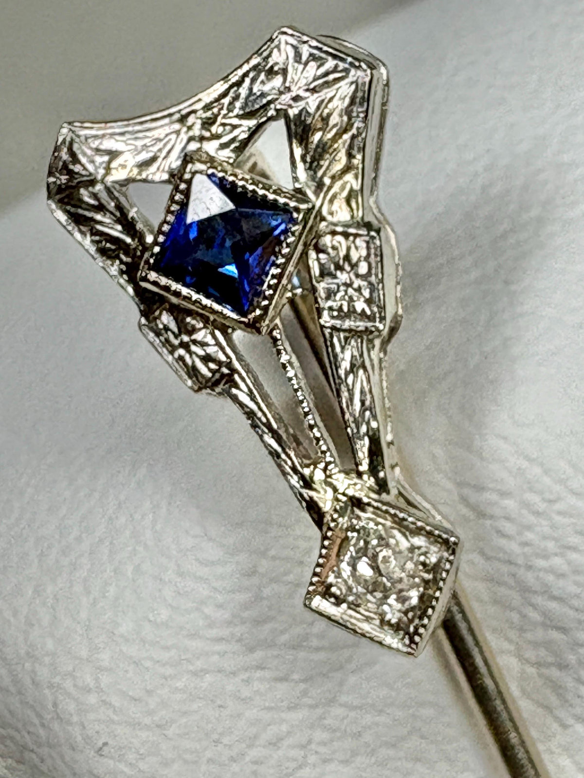 Art Deco Sapphire and Diamond Stick Hat Pin Solid 14k White Gold - NewLifeJewelryVault