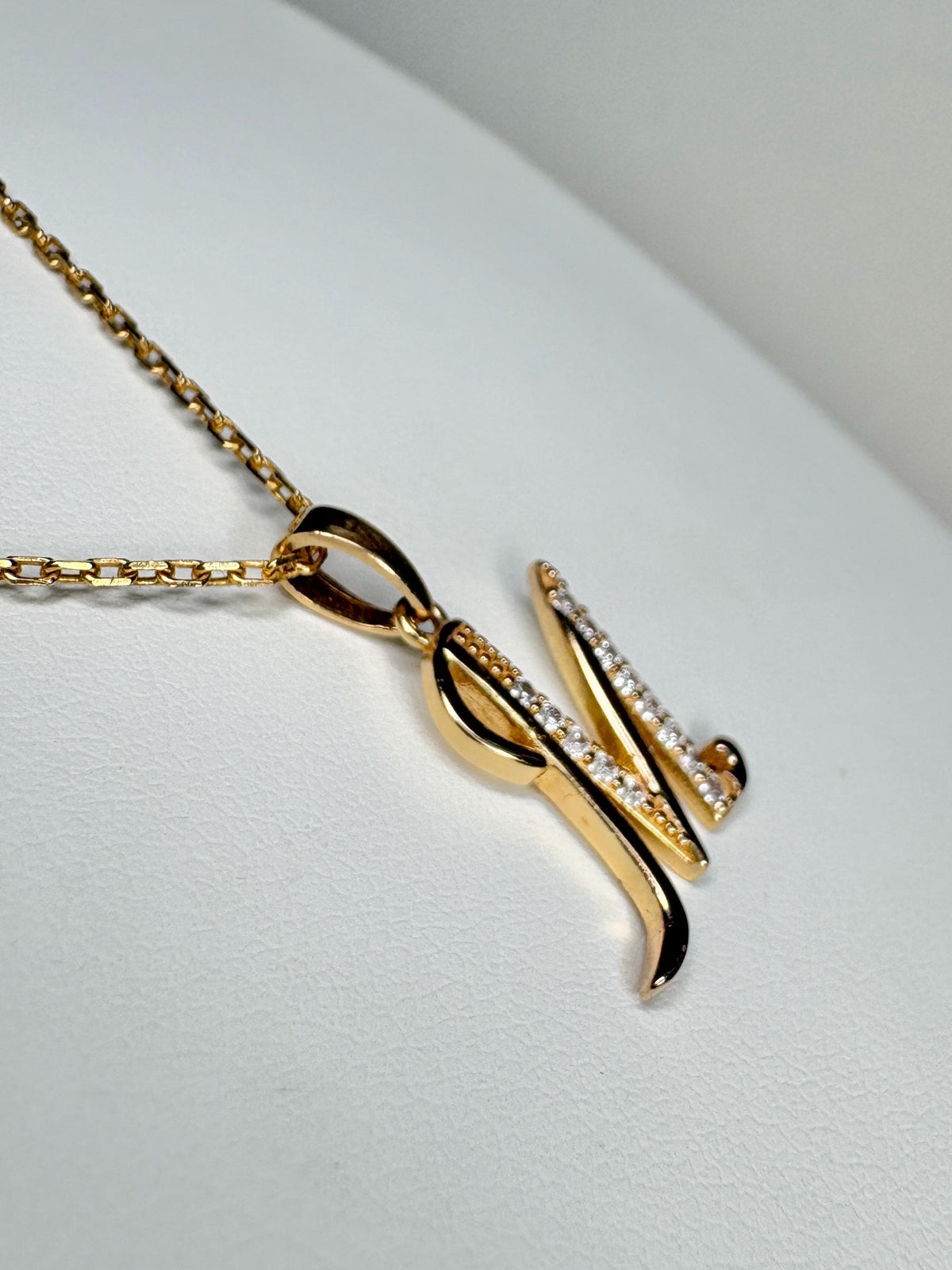 Initial "M" Pendant Necklace in Solid 21k Gold 17" - NewLifeJewelryVault