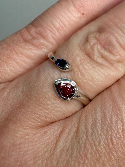 Padparadcha colored Pink and Blue Sapphire Open Band Ring Sterling Silver size 7 - NewLifeJewelryVault