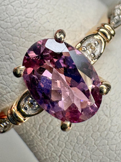Purpleish Pink Spinel Ring 9k Gold size 6 - NewLifeJewelryVault