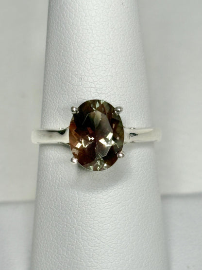 Bi-Color Oregon Sunstone Solitaire Ring in Sterling Silver size 7 - NewLifeJewelryVault