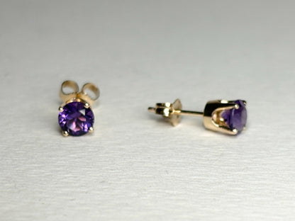 Amethyst Solitaire Stud Earrings Solid 14k Gold 5mm - NewLifeJewelryVault