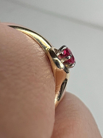 Bright Hot Pink Red Spinel Ring 10k Gold size 6.75 - NewLifeJewelryVault