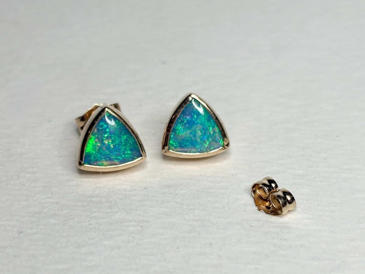 Australian Opal Bezel Set Triangular Stud Earrings in Solid 14k Gold 6mm - NewLifeJewelryVault