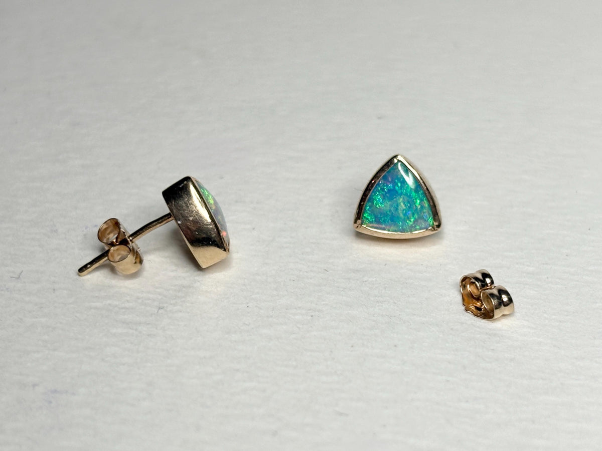 Australian Opal Bezel Set Triangular Stud Earrings in Solid 14k Gold 6mm - NewLifeJewelryVault