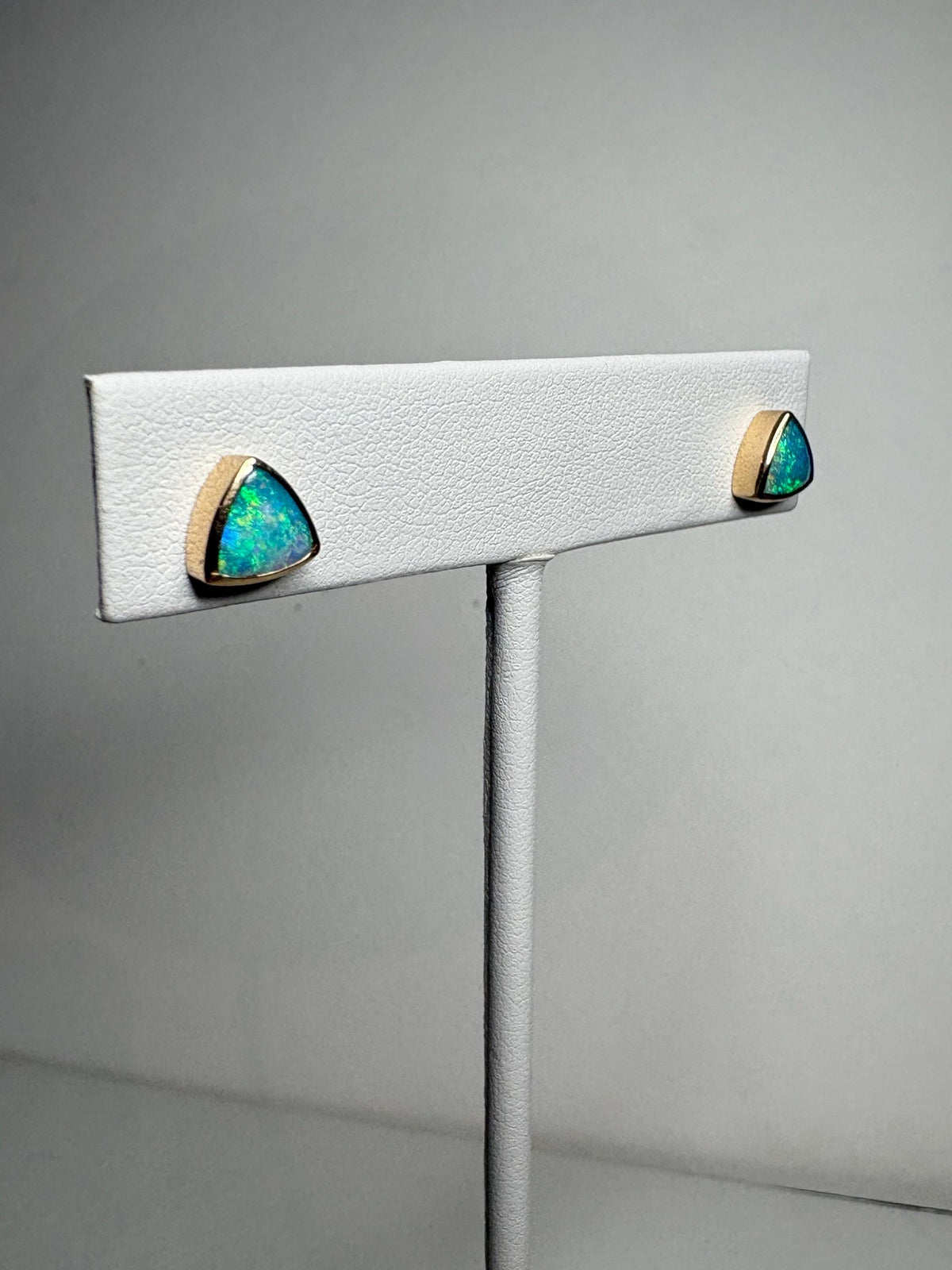 Australian Opal Bezel Set Triangular Stud Earrings in Solid 14k Gold 6mm - NewLifeJewelryVault