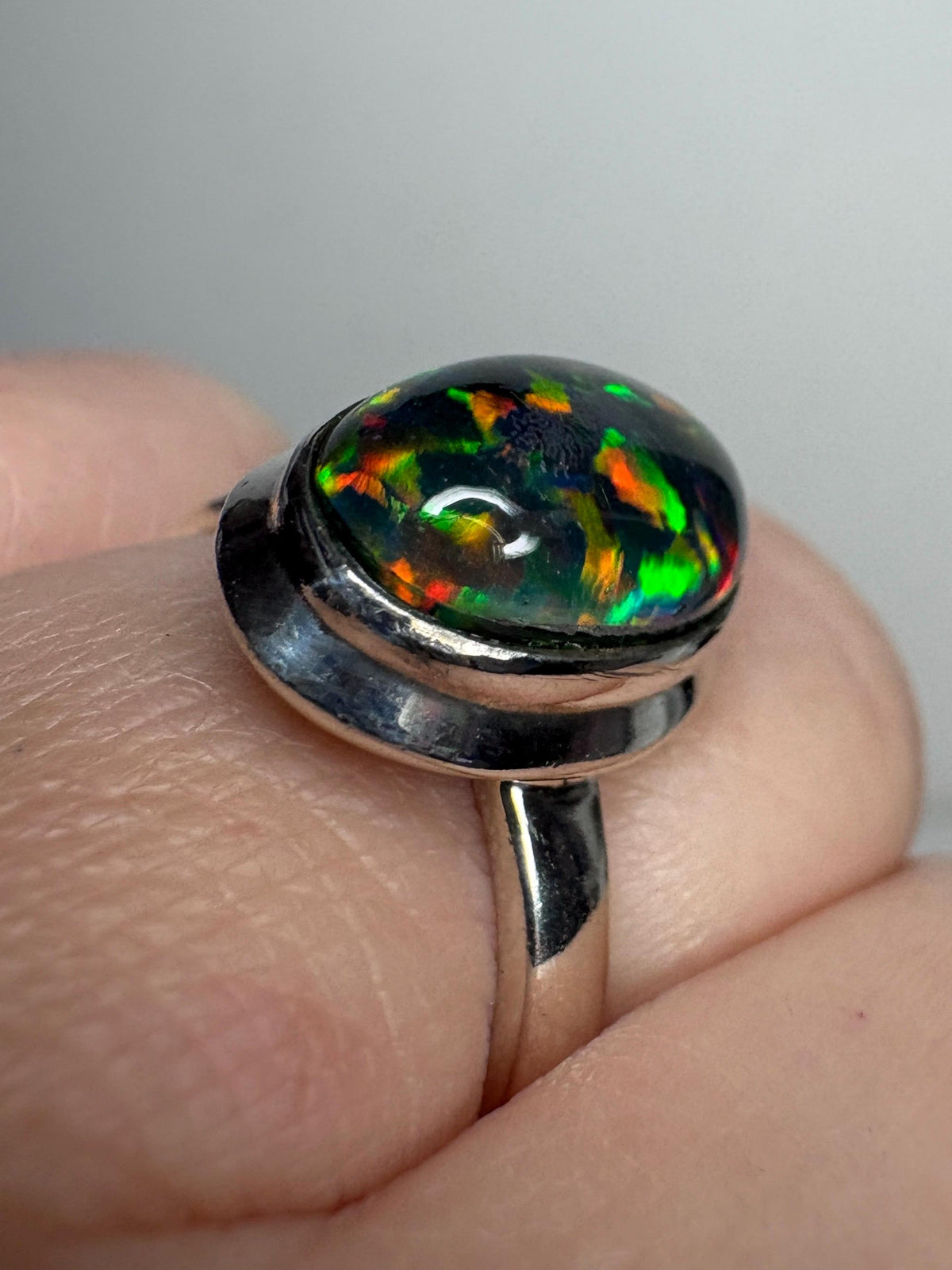 Synthetic Opal Triplet Bezel Set Solitaire Ring in Sterling Silver size 7 - NewLifeJewelryVault